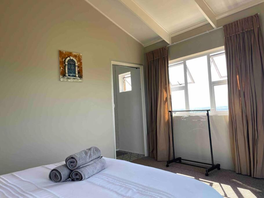 Protea Loft - Romantic Stay - No Load Shedding Hilton Eksteriør billede